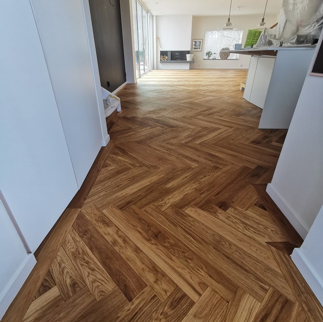 Golvslipare bra kundbetyg Stockholm
